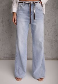 Renee - Niebieskie Szerokie Jeansy z Bawełny High Waist z Paskiem w Stylu Sznurówki Vetinia. Stan: podwyższony. Kolor: niebieski #6