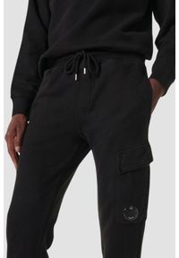 C.P. Company - C.P. COMPANY Czarne męskie spodnie dresowe Cargo, Rozmiar XXL. Kolor: czarny. Materiał: dresówka #2