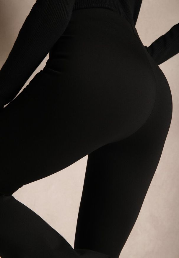 Renee - Czarne Spodnie Dzwony z Wiskozą i Bawełną z Gumką w Pasie High Waist Lertidra. Okazja: na co dzień. Stan: podwyższony. Kolor: czarny. Materiał: bawełna, wiskoza. Styl: elegancki, casual, retro