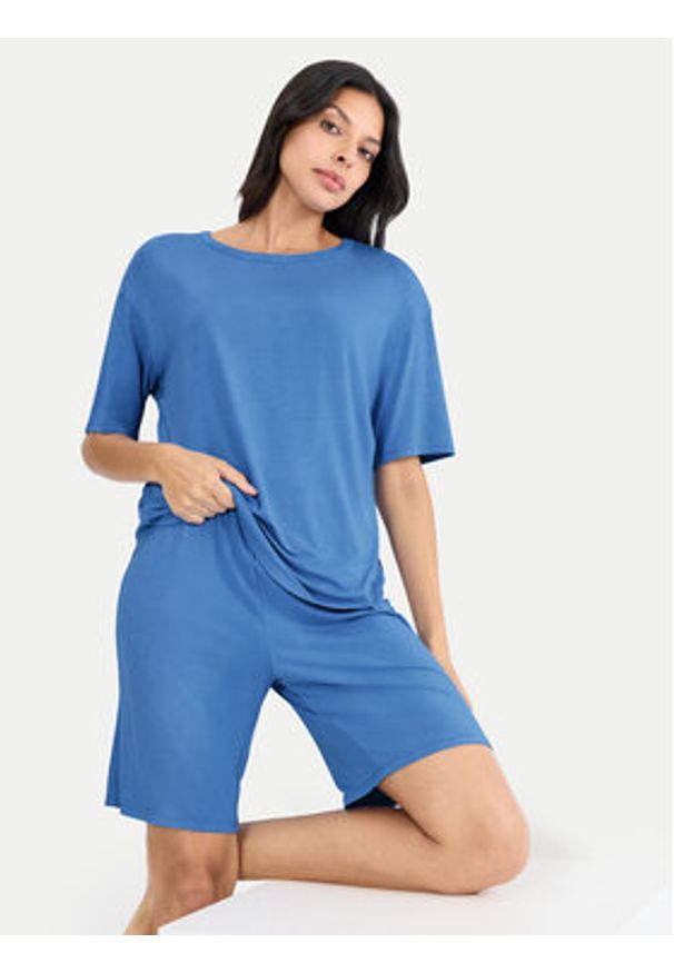 Triumph Piżama Timeless Sensuality 10222627 Niebieski Relaxed Fit. Kolor: niebieski
