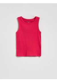 Reserved - Bawełniany top w prążek - intensywny róż. Kolor: różowy. Materiał: bawełna. Wzór: prążki