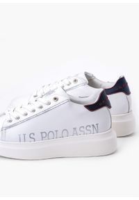 U.S. Polo Assn - Sneakersy damskie U.S. POLO CARDI010LTH-WHI-DBL0. Okazja: na co dzień, na spacer, do pracy. Kolor: biały. Sport: turystyka piesza