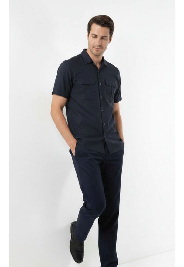 Bawełniano-Lniana Koszula Brave Soul - Granatowa. Kolor: niebieski. Materiał: bawełna, len. Sezon: lato