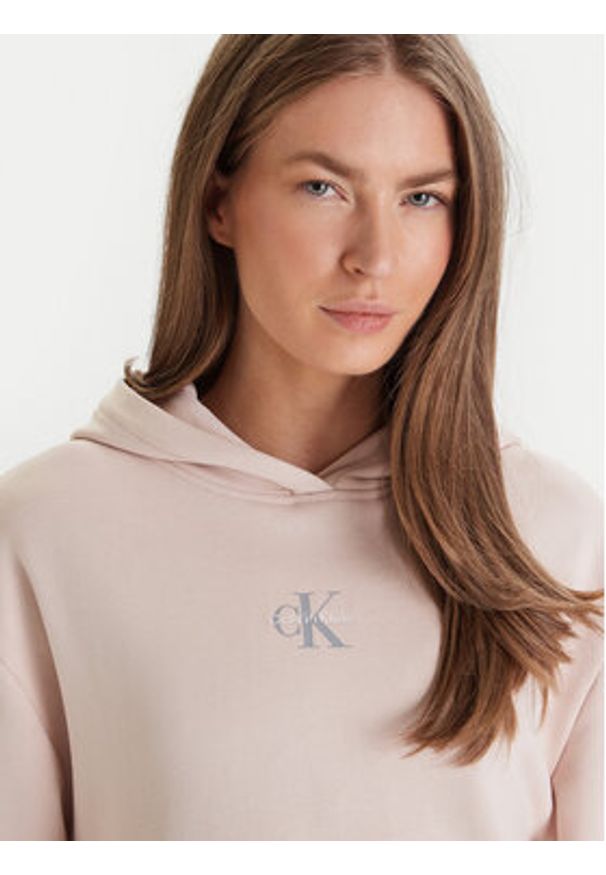 Calvin Klein Jeans Sukienka dzianinowa Monologo LV047D229G Beżowy Regular Fit. Kolor: beżowy. Materiał: bawełna