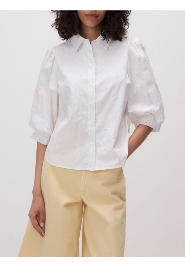 Reserved - Koszula z haftem - biały. Kolor: biały. Materiał: bawełna. Wzór: haft