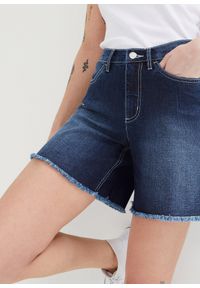 bonprix - Szorty dżinsowe ze stretchem, mid waist. Kolor: niebieski