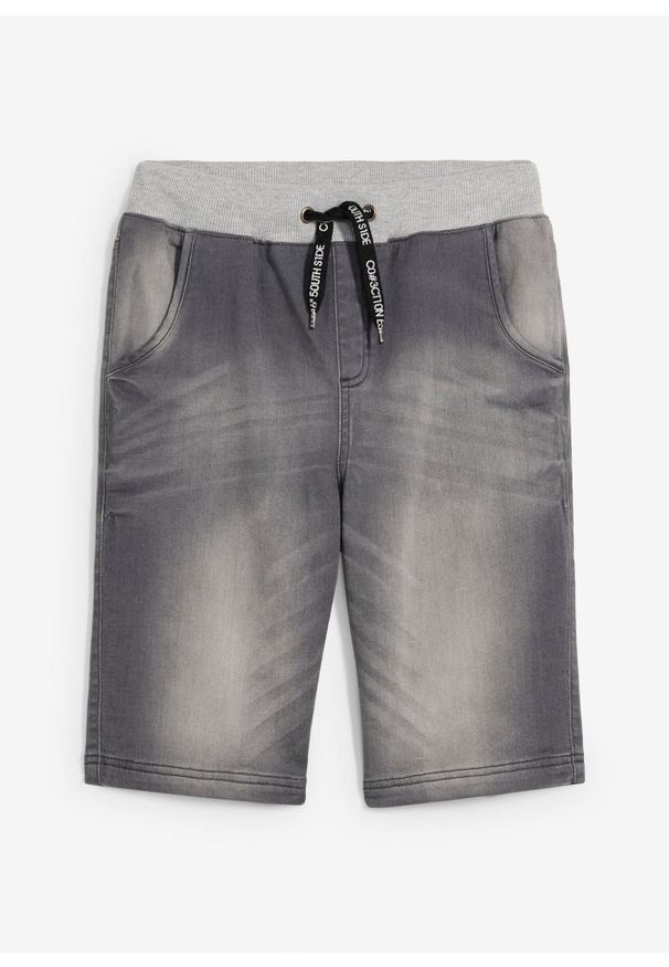 bonprix - Bermudy dżinsowe na gumce o kroju regular fit. Kolor: szary. Materiał: prążkowany, dzianina, materiał, dresówka. Wzór: prążki