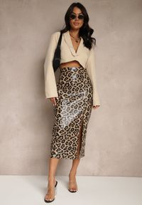 Renee - Brązowa Ołówkowa Spódnica High Waist w Panterkę z Rozcięciem Tamionwea. Okazja: na co dzień. Stan: podwyższony. Kolor: brązowy. Wzór: motyw zwierzęcy. Styl: elegancki, casual