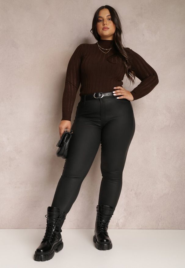 Renee - Czarne Spodnie Skinny Push Up Zilli. Kolekcja: plus size. Kolor: czarny