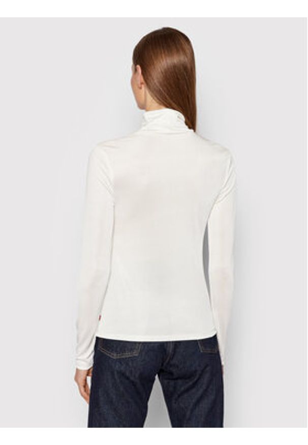 Levi's® Golf A1775-0002 Beżowy Slim Fit. Typ kołnierza: golf. Kolor: beżowy. Materiał: syntetyk