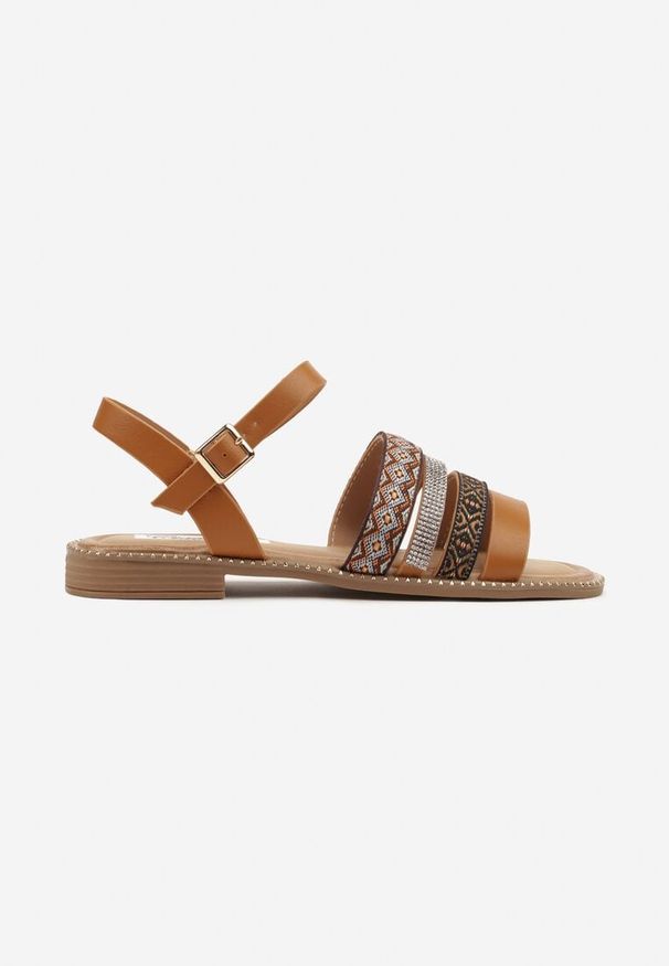 Born2be - Brązowe Sandały z Ozdobnymi Paskami i Cyrkoniami Dovasse. Okazja: na co dzień. Zapięcie: pasek. Kolor: brązowy. Materiał: jeans. Styl: casual, elegancki