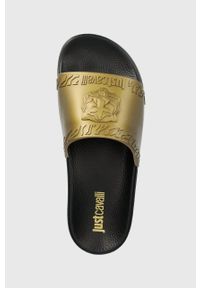 Just Cavalli klapki damskie kolor złoty 74RB3SZ2. Kolor: złoty. Materiał: materiał #4