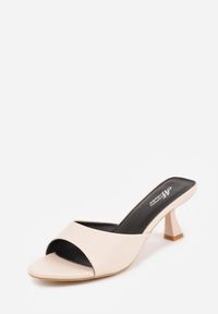 Renee - Beżowe Klapki Peep Toe na Obcasie Kaczuszka Calinetta. Nosek buta: otwarty. Kolor: beżowy. Materiał: koronka. Obcas: na obcasie. Styl: klasyczny. Wysokość obcasa: średni #9