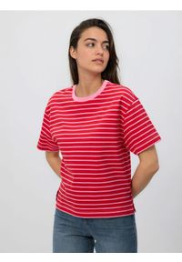 Reserved - Bawełniany t-shirt w paski - czerwony. Kolor: czerwony. Materiał: bawełna. Wzór: paski #1