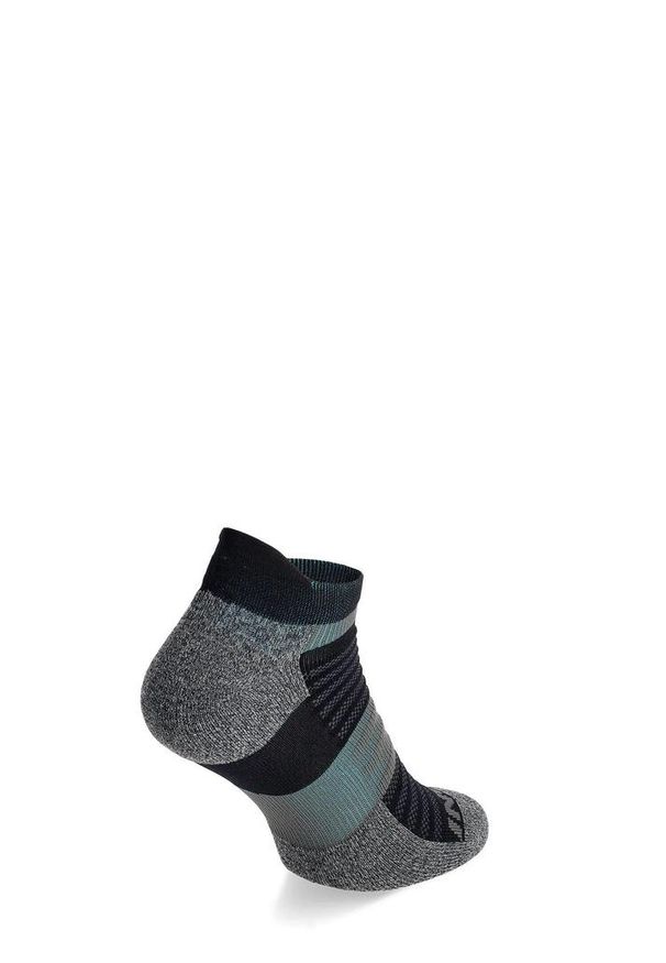 Skarpety biegowe Inov-8 Active Low. Kolor: czarny. Sport: turystyka piesza