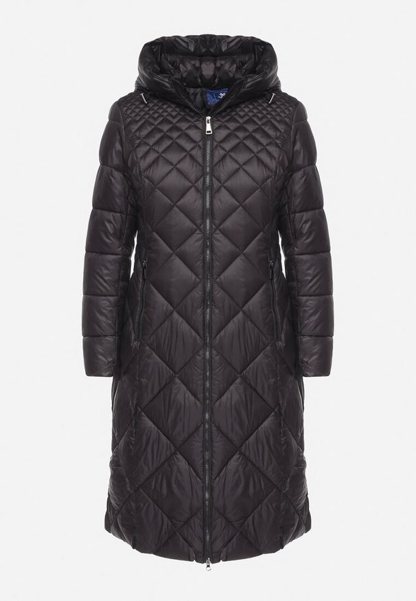 Born2be - Czarna Długa Pikowana Kurtka z Kapturem Sisilara. Okazja: na co dzień, na spacer. Typ kołnierza: kaptur. Kolor: czarny. Długość: długie. Sezon: zima, jesień. Styl: klasyczny, casual, elegancki