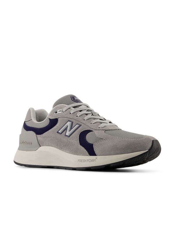Buty unisex New Balance Fresh Foam x 1880 v2 U188W3U2 – szare. Okazja: na co dzień, na spacer. Kolor: szary. Materiał: zamsz, guma, materiał, syntetyk. Szerokość cholewki: normalna. Sport: turystyka piesza, fitness