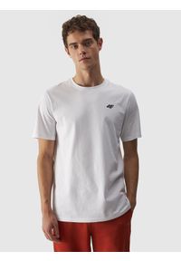 4f - 4F T-shirt regular gładki męski - biały XXL. Okazja: na co dzień. Kolor: biały. Materiał: dzianina, jersey, bawełna. Długość rękawa: krótki rękaw. Długość: krótkie. Wzór: gładki. Styl: sportowy, klasyczny, casual