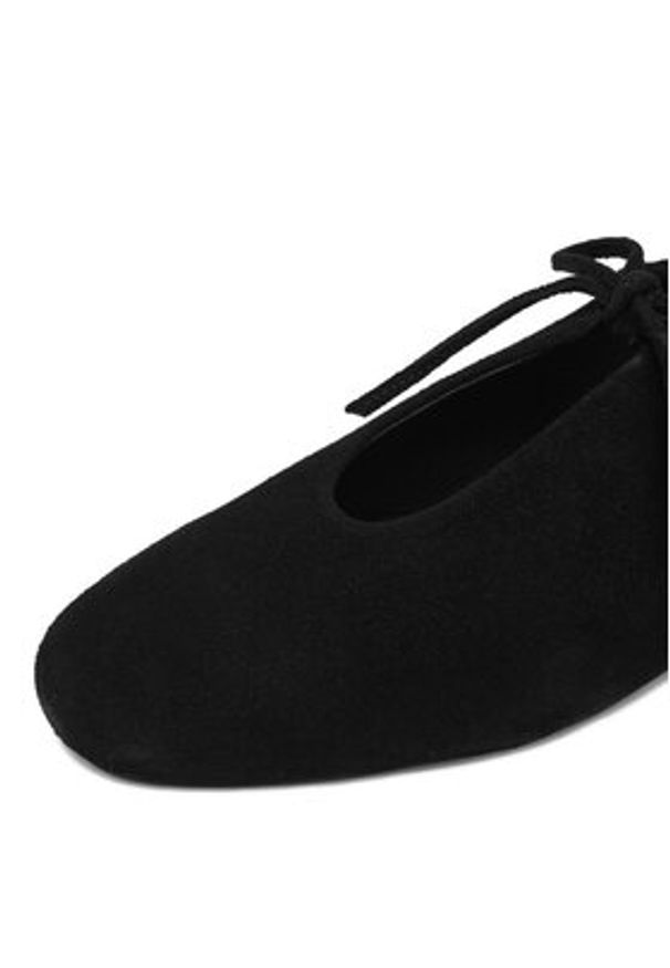 Gino Rossi - GINO ROSSI Półbuty EO-26SS10 Czarny. Kolor: czarny. Materiał: zamsz, skóra