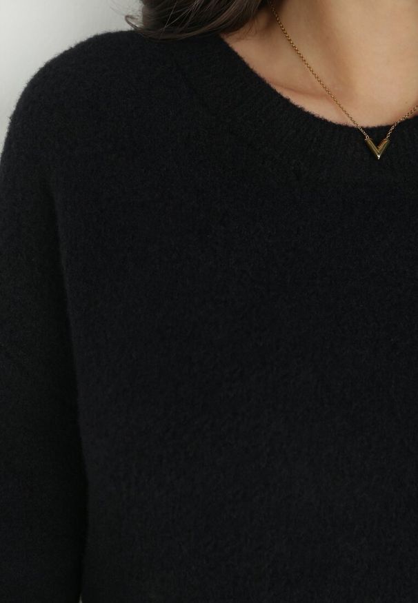 Born2be - Czarny Sweter Ionoene. Kolor: czarny. Styl: elegancki, klasyczny