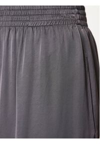 ViCOLO Spodnie materiałowe TB0034 Szary Relaxed Fit. Kolor: szary. Materiał: wiskoza #3