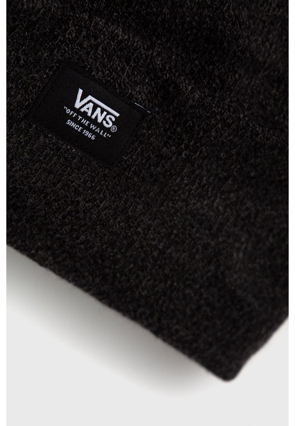 Vans Czapka kolor czarny z cienkiej dzianiny. Kolor: czarny. Materiał: dzianina