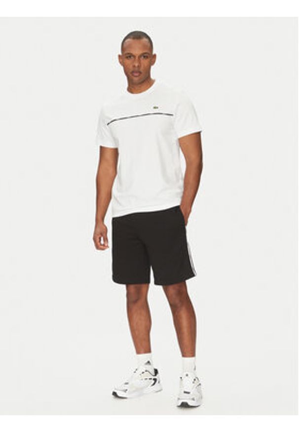 Lacoste Szorty sportowe GH9896 Czarny Regular Fit. Kolor: czarny. Materiał: bawełna. Styl: sportowy