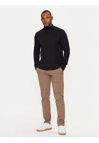s.Oliver Golf 2153538 Czarny Regular Fit. Typ kołnierza: golf. Kolor: czarny. Materiał: bawełna #4