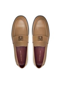 TOMMY HILFIGER - Tommy Hilfiger Lordsy Th Leather Classic Loafer FW0FW07961 Khaki. Kolor: brązowy. Materiał: skóra