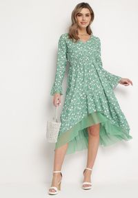 Born2be - Zielona Asymetryczna Sukienka Midi Rozkloszowana z Siateczką Tivora. Kolor: zielony. Typ sukienki: asymetryczne. Długość: midi #3