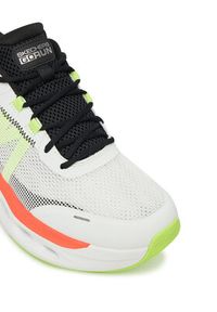 skechers - Skechers Buty do biegania Max Cushioning Glide-Step-Aberdeen 220422/WMLT Biały. Kolor: biały. Materiał: materiał
