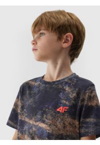 4f - T-shirt z nadrukiem allover chłopięcy. Kolor: wielokolorowy. Materiał: bawełna. Wzór: nadruk #2
