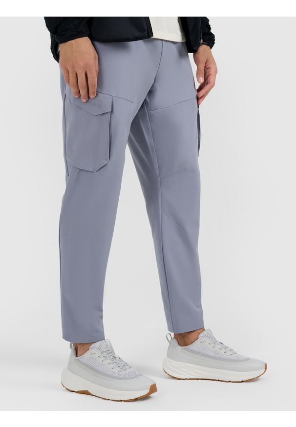 4f - 4F Buty do biegania w terenie Speed Trail męskie - beżowe 41. Wysokość cholewki: przed kostkę. Kolor: beżowy. Materiał: guma, materiał. Szerokość cholewki: normalna