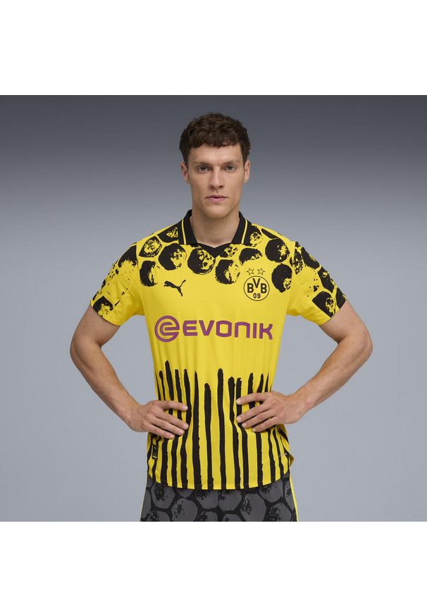 Puma - Męska autentyczna koszulka KIDSUPER × BORUSSIA DORTMUND PUMA. Kolor: czarny, żółty, wielokolorowy. Wzór: geometria, kolorowy. Sport: piłka nożna