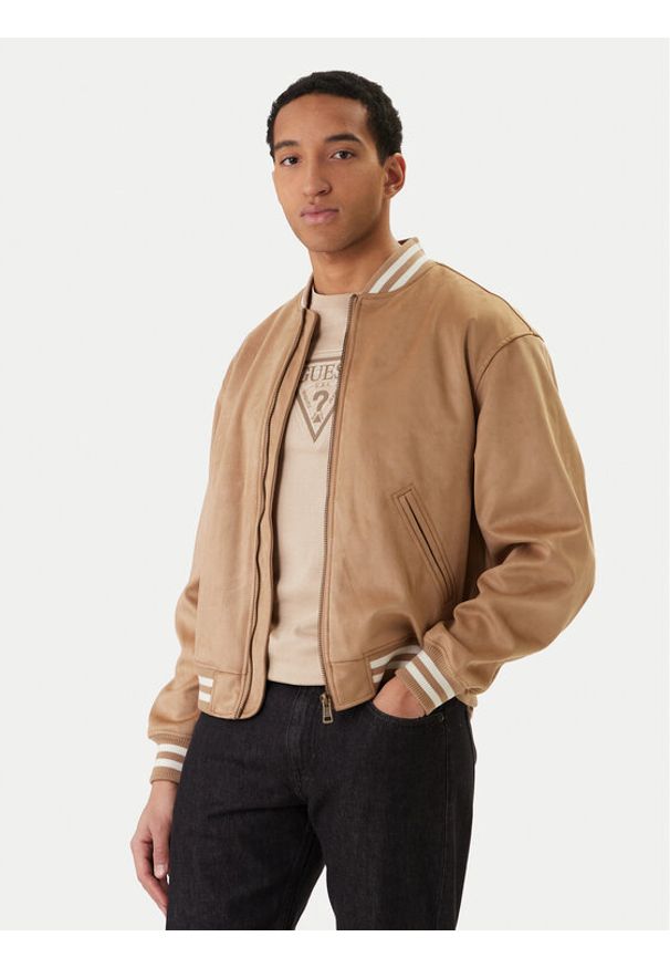 Guess Jeans Kurtka bomber M6RL0J WJ842 Beżowy Regular Fit. Kolor: beżowy. Materiał: syntetyk