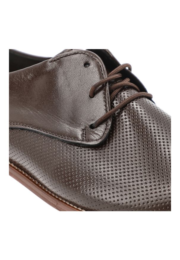 Brązowe Oxfordy Armodo Eleganckie Obuwie Damskie. Okazja: do pracy, na spacer, na co dzień. Kolor: brązowy. Materiał: skóra. Szerokość cholewki: normalna. Obcas: na obcasie. Styl: elegancki. Wysokość obcasa: niski