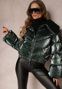 Renee - Ciemnozielona Metaliczna Kurtka z Szerokim Rękawem i Kołnierzem Olyusha. Kolor: zielony. Materiał: tkanina. Styl: klasyczny