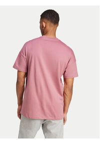 Adidas - adidas T-Shirt ALL SZN IY4140 Różowy Loose Fit. Kolor: różowy. Materiał: bawełna #7