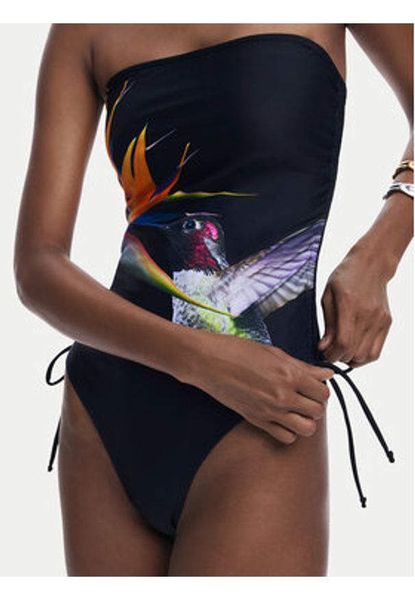 Desigual Strój kąpielowy Colibri 25SWMK10 Czarny. Kolor: czarny. Materiał: syntetyk