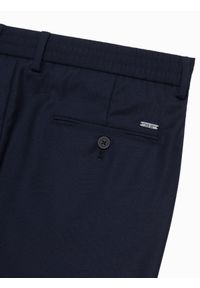 Ombre Clothing - Męskie spodnie chino z gumką w pasie SLIM FIT - granatowe V3 - Rozmiar: XL. Okazja: na co dzień. Kolor: niebieski. Materiał: guma, wiskoza, tkanina, poliester, materiał, bawełna. Styl: casual, elegancki #9