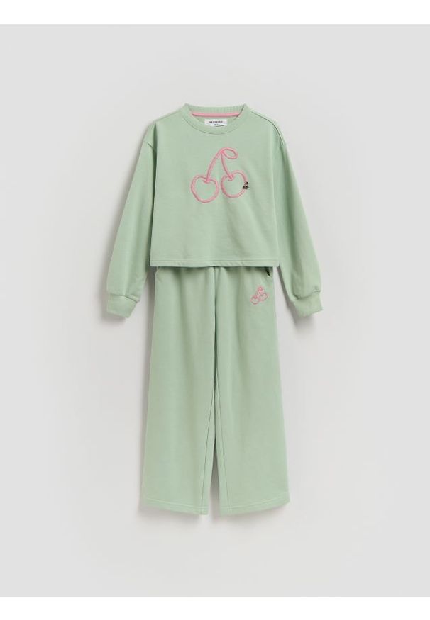 Reserved - Bawełniany komplet z haftem - jasnozielony. Kolor: zielony. Materiał: bawełna. Wzór: haft