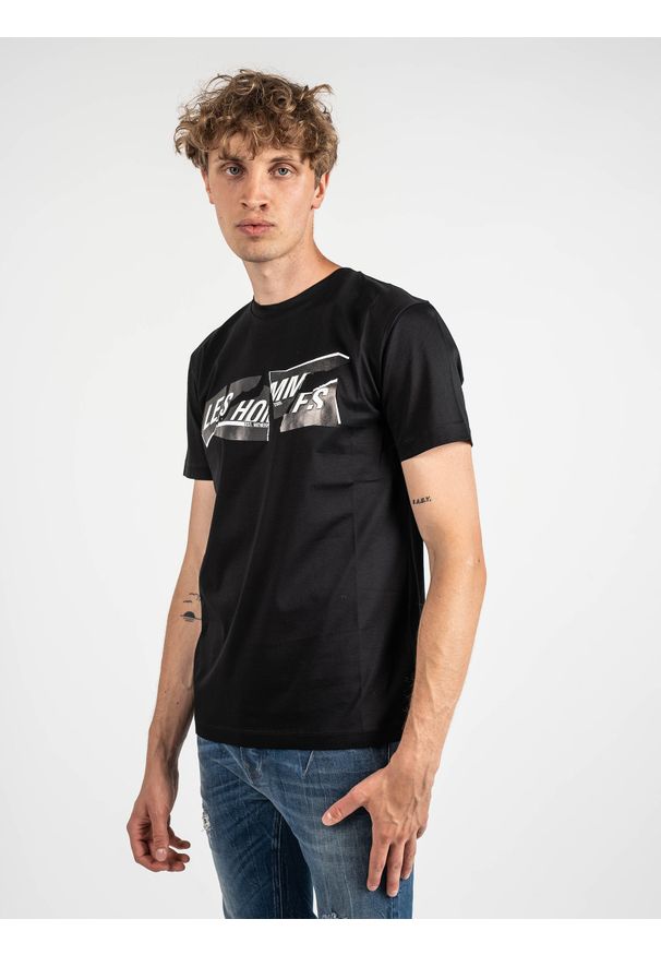 Les Hommes T-shirt | LLT202-717P | Round Neck T-Shirt | Mężczyzna | Czarny. Okazja: na co dzień. Kolor: czarny. Materiał: bawełna. Wzór: nadruk. Styl: casual