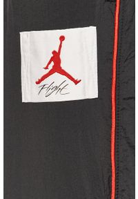 Jordan - Spodnie. Kolor: czarny. Materiał: tkanina, nylon, poliester. Wzór: aplikacja #2