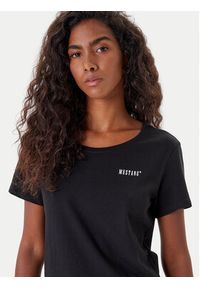 Mustang T-Shirt Alma 1016748 Czarny Regular Fit. Kolor: czarny. Materiał: bawełna #7