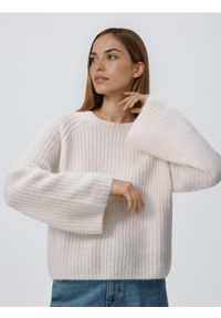 Reserved - Sweter z wełną i moherem - złamana biel. Materiał: wełna, moher