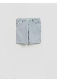 Reserved - Jeansowe szorty straight - niebieski. Kolor: niebieski. Materiał: jeans