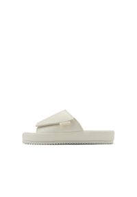 Flip*Flop - Klapki basenowe damskie Flip Flop Slide Velcro. Kolor: beżowy