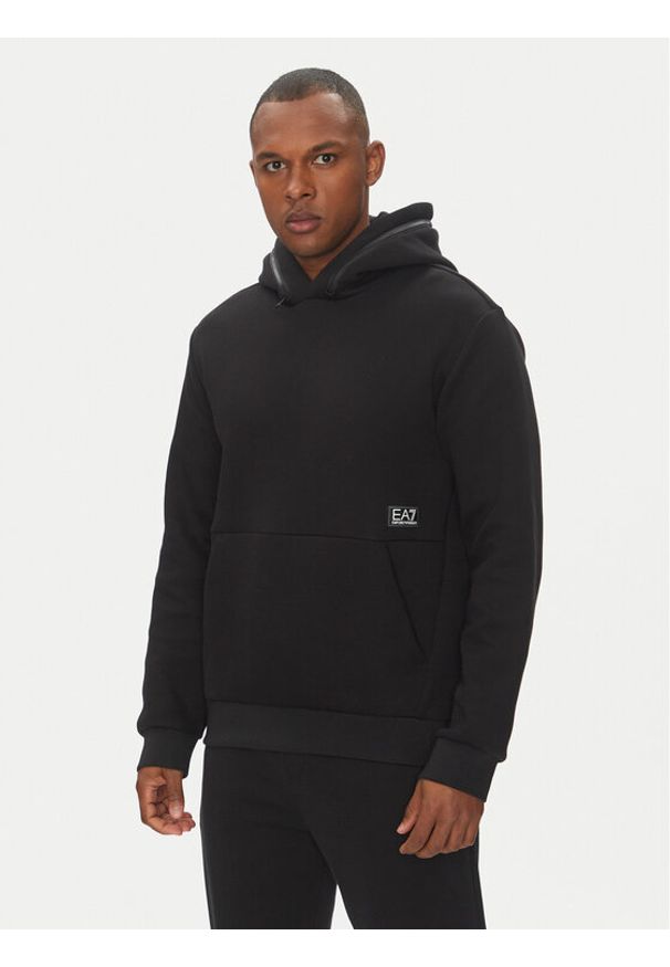 EA7 Emporio Armani Bluza 7M000141 AF13538 UC001 Czarny Regular Fit. Kolor: czarny. Materiał: syntetyk, bawełna