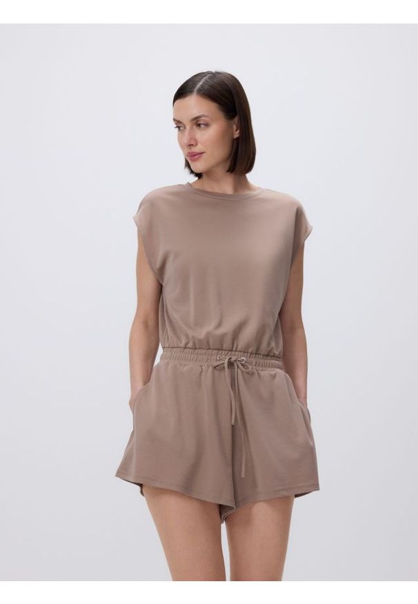 Reserved - Krótki kombinezon z modalem - brązowy. Kolor: brązowy. Materiał: dzianina