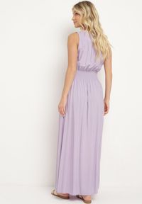 Born2be - Fioletowa Wiskozowa Sukienka z Kopertowym Dekoltem i Gumkami w Talii Joridia. Okazja: na co dzień. Typ kołnierza: dekolt kopertowy. Kolor: fioletowy. Materiał: wiskoza. Długość rękawa: na ramiączkach. Typ sukienki: kopertowe. Styl: wizytowy, casual #7